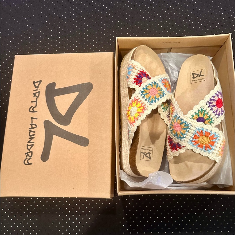 Dirty Laundry Floral Slide Sandals White